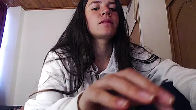 Shanel Lozano online show from April 22, 10:11 pm