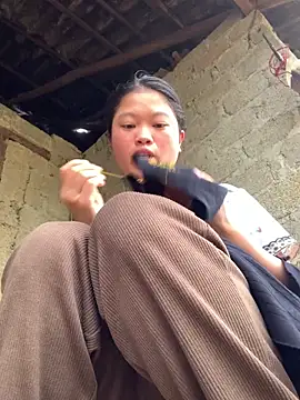 Naalyy online show from April 19, 8:02 am