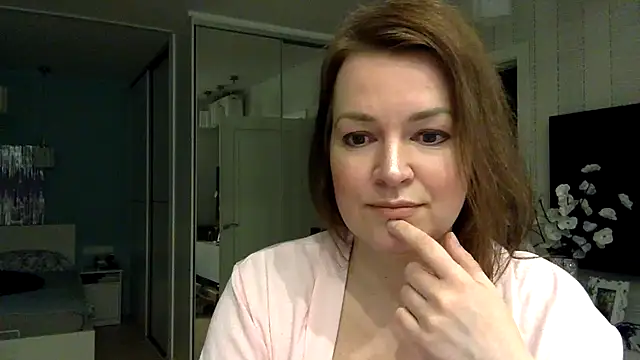 Ivoryne online show from April 27, 8:18 pm