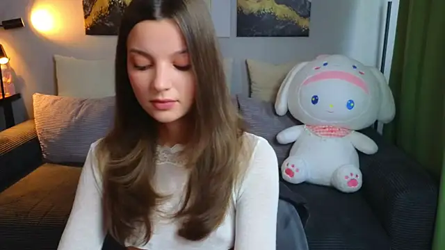 KitKatie online show from March 29, 11:10 am