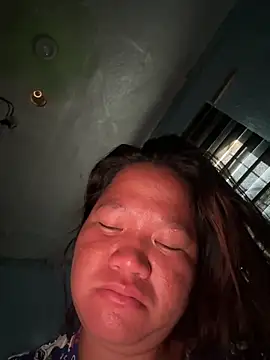 Hottie Pussy online show from April 10, 11:31 pm