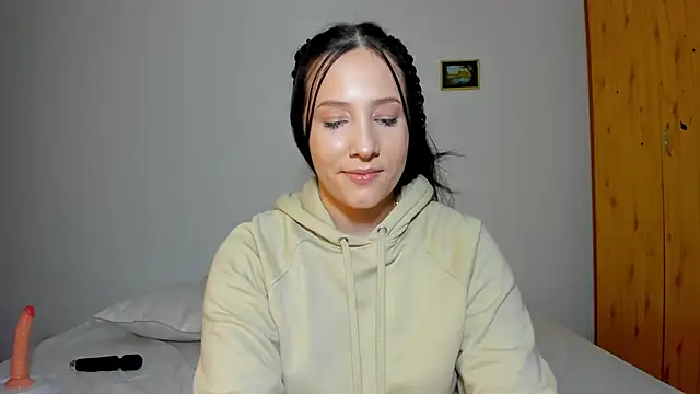 Angell-Sky online show from March 6, 8:05 pm