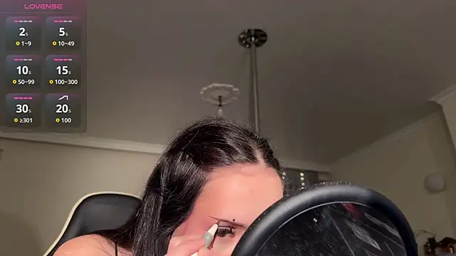 Snapshot of dora_grnt chatting on May 22, 12:51 am dora grnt online show from May 22, 12:51 am