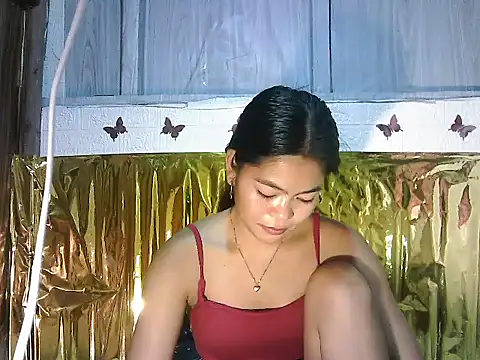 Snapshot of Sexyhotjove chatting on June 5, 7:36 am Sexyhotjove online show from June 5, 7:36 am