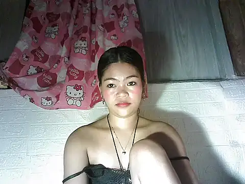 Snapshot of Sexyhotjove chatting on June 27, 5:34 am Sexyhotjove online show from June 27, 5:34 am