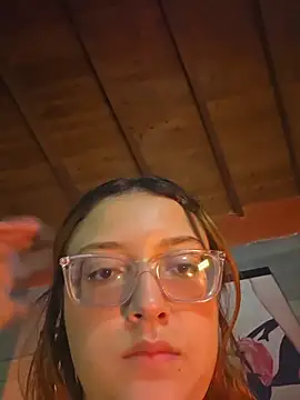 Mia Franklyn online show from February 9, 8:57 pm