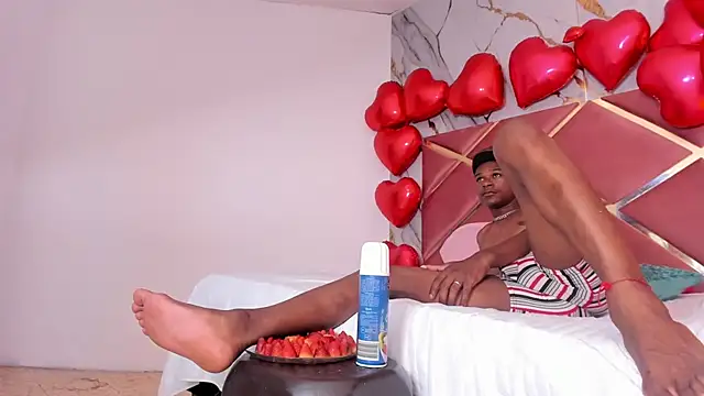 passion black online show from February 13, 9:00 pm