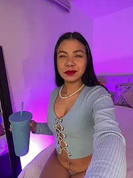Snapshot of Little_Lexyy chatting on June 5, 5:25 am Little Lexyy online show from June 5, 5:25 am