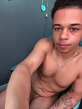 l-laross online show from May 21, 1:18 pm