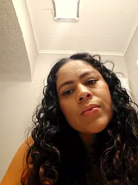  Zhamira online show from March 1, 4:42 pm