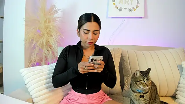 Snapshot of _Sweet_ary chatting on February 7, 3:54 am Sweet ary online show from February 7, 3:54 am