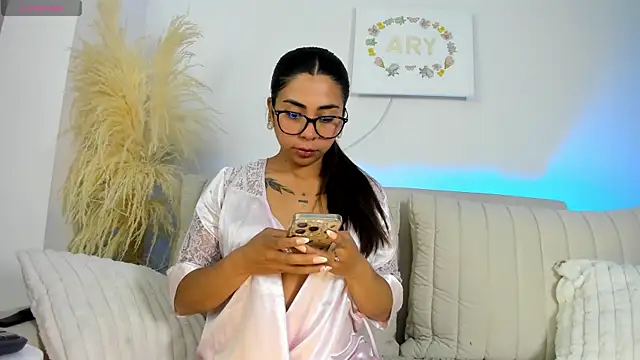  Sweet ary online show from May 8, 11:10 pm