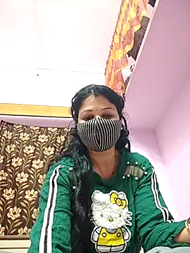 Priyaji7575 online show from February 6, 5:23 am