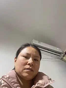 Snapshot of Sini-ii chatting on March 9, 7:12 am Sini-ii online show from March 9, 7:12 am