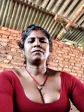 Hot di97 online show from April 5, 2:42 am