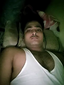 Snapshot of allumatar chatting on June 12, 6:07 pm allumatar online show from June 12, 6:07 pm