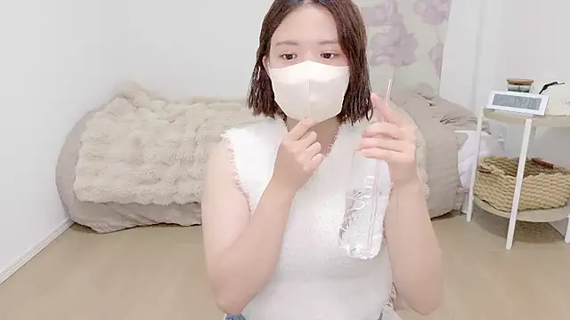 Snapshot of UMIumi- chatting on July 16, 9:48 am UMIumi- online show from July 16, 9:48 am
