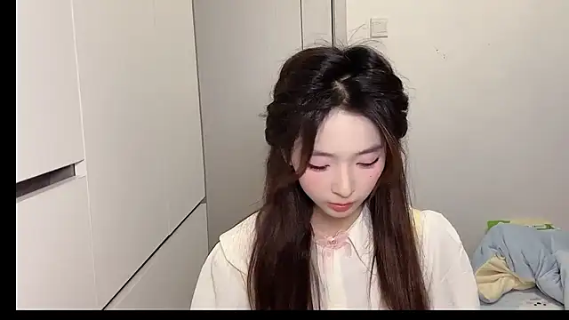 1X-NanNan online show from January 19, 1:37 pm