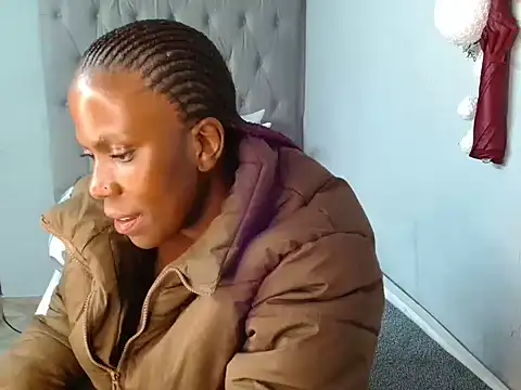 MelowD 2 online show from April 7, 6:19 pm