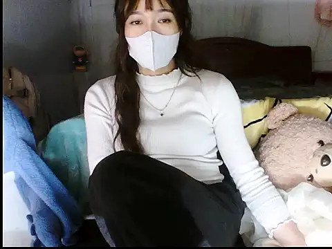 Snapshot of Onikimii chatting on February 9, 7:23 am Onikimii online show from February 9, 7:23 am