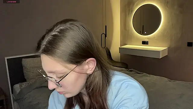 ChrisAmott online show from April 18, 4:11 pm