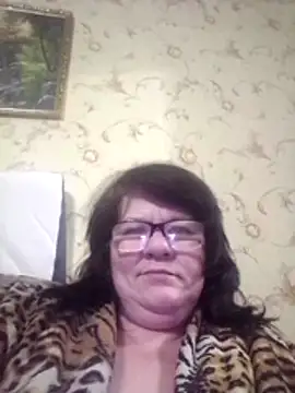 Snapshot of NysiOlsen chatting on February 8, 6:22 pm NysiOlsen online show from February 8, 6:22 pm