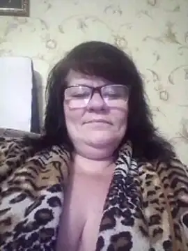 Snapshot of NysiOlsen chatting on February 14, 2:47 pm NysiOlsen online show from February 14, 2:47 pm