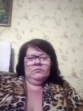 Snapshot of NysiOlsen chatting on February 16, 4:58 pm NysiOlsen online show from February 16, 4:58 pm