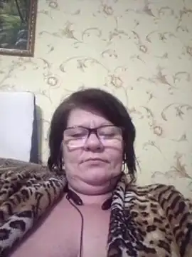 Snapshot of NysiOlsen chatting on February 18, 11:11 pm NysiOlsen online show from February 18, 11:11 pm