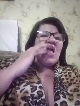 Snapshot of NysiOlsen chatting on March 3, 4:57 pm NysiOlsen online show from March 3, 4:57 pm