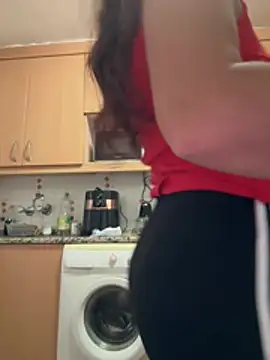 Snapshot of morenita_sexy777 chatting on February 18, 8:10 am morenita sexy777 online show from February 18, 8:10 am