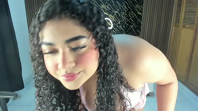 Karla18  online show from May 25, 3:29 pm