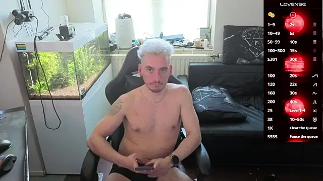 Rayzel White online show from March 22, 2:20 pm