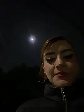 ivy-777 online show from March 31, 1:40 am