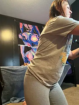 tastemecaroline online show from March 6, 4:03 pm