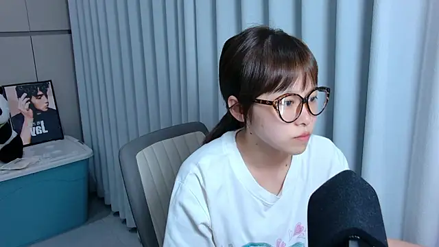 yuki-888 online show from April 18, 3:16 pm