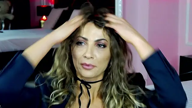 Anne Goddess online show from March 14, 7:36 am