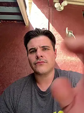 Derekmars online show from April 9, 10:04 pm