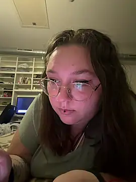  maracr19  online show from April 25, 9:56 pm