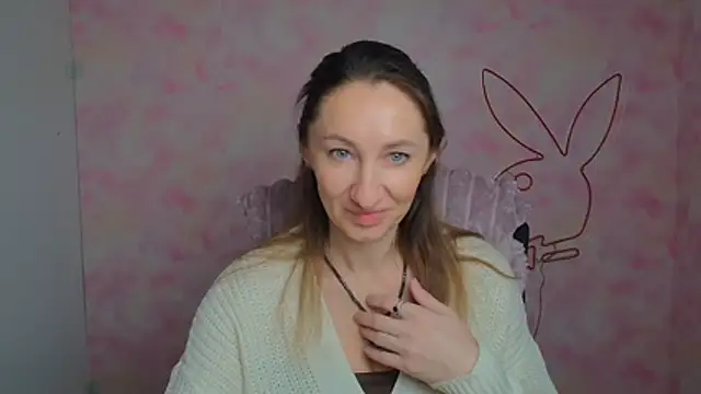 Diana Sweeet  online show from February 22, 6:35 am