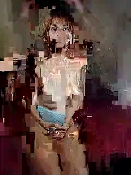 Snapshot of Hot_nikol_18 chatting on February 23, 5:32 pm Hot nikol 18 online show from February 23, 5:32 pm