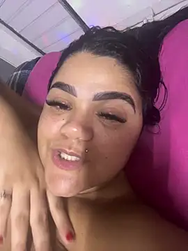 Snapshot of MorenaCariok chatting on June 28, 7:31 pm MorenaCariok online show from June 28, 7:31 pm