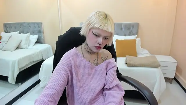 Bela Craxkerr online show from April 5, 12:35 pm