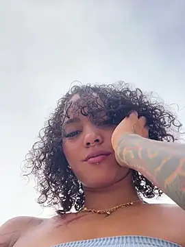 LizStorm  online show from July 11, 11:57 am