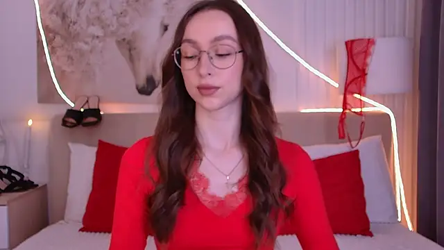 Emily Simon online show from May 27, 2:36 pm