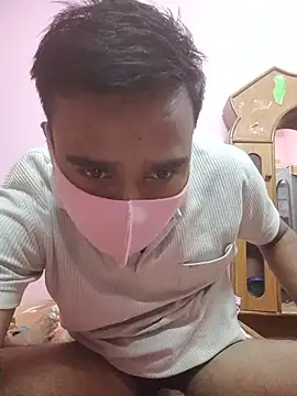 Cutiepie91 online show from July 1, 4:25 am