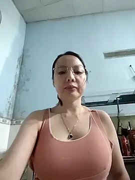 Famrita online show from February 25, 2:37 pm