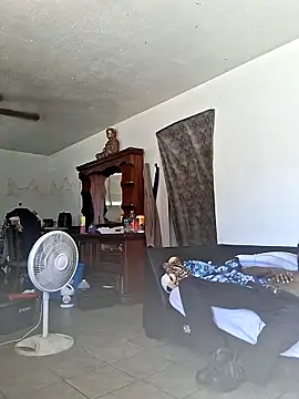 LadySn0w26 online show from March 21, 7:28 pm