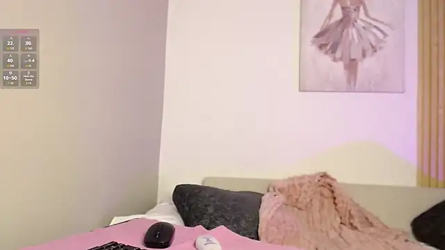 chloe peach  online show from March 10, 12:10 pm