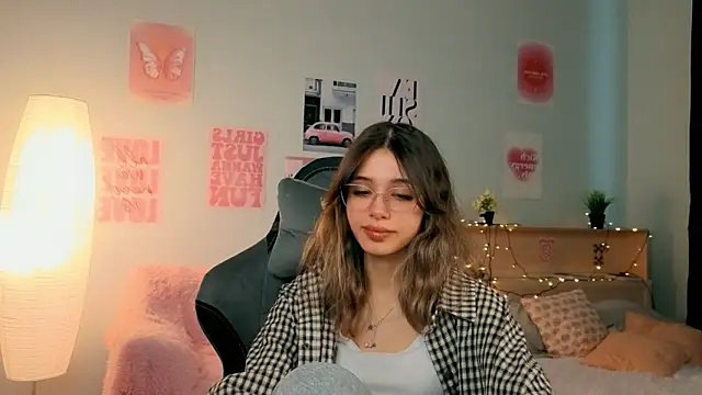 dinnerwithflowers online show from March 18, 1:25 pm